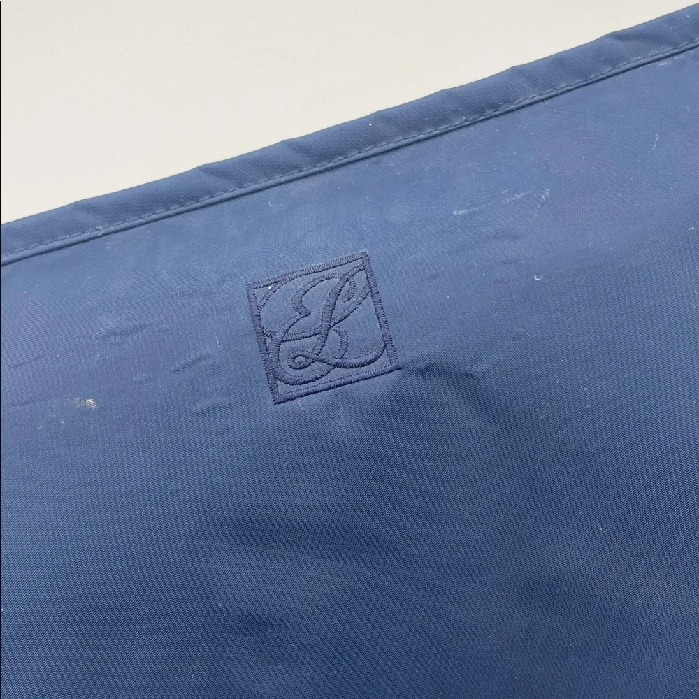 ESTÉE LAUDER LARGE NAVY COSMETIC BAG